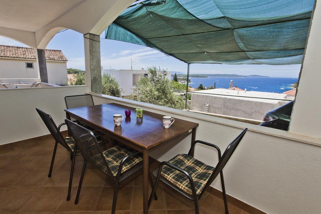 Apartments Ivusic Hvar Town Exterior foto