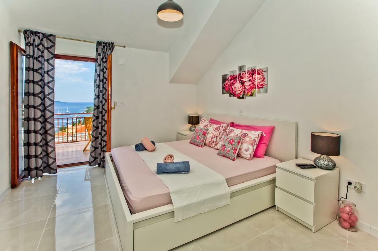 Apartments Ivusic Hvar Town Exterior foto